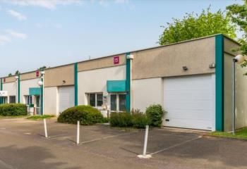 Location entrepôt Trappes - Proche A12 et Transilien