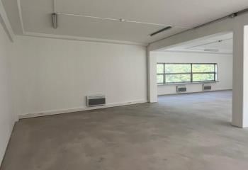 Local d'activité à louer Paris 19e - Proximité A1, A3, RER, Métro