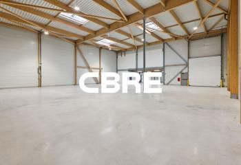 Location entrepôt Courtry - Proche Paris et transports en commun