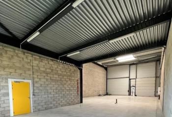Entrepôt à vendre Chanteloup-les-Vignes - Proche A15 et Transilien