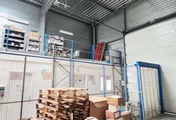 Location entrepôt Saint-Jean-de-Braye - Proche D2060 et bus