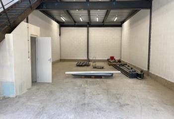 Location entrepôt Noisy-le-Grand - Proche RER A et Transilien