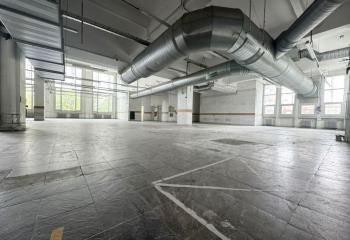 Location entrepôt Paris 13 - Proximité transports en commun