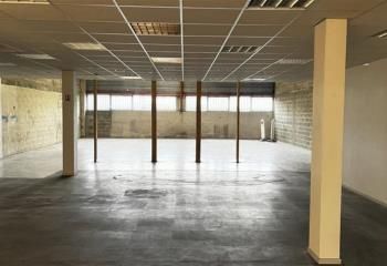 Location entrepôt Torcy - Proximité A104 et RER A