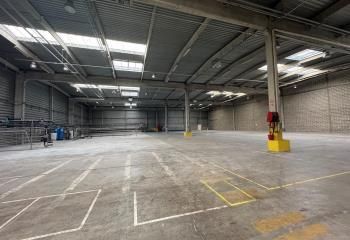 Location entrepôt Sucy-en-Brie - Proximité A86 et transports en commun