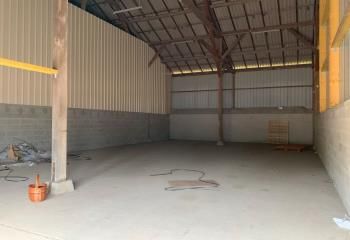 Location entrepôt Mareil-le-Guyon - Proche N12 et RER C