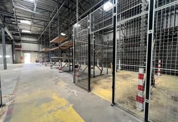 Location entrepôt Coignières - Proche N10 et Transilien