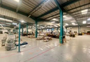 Location entrepôt Saint-Jean-de-la-Ruelle - Proximité A10 et Orléans