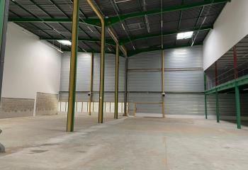 Location entrepôt Villeneuve-la-Garenne - Proche A86, A15 et RER C