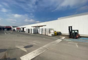 Location entrepôt Corbeil-Essonnes - Proche A6 et RER D
