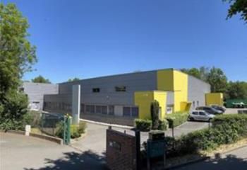 Location entrepôt Trappes - Proche A12 et Transilien N/U
