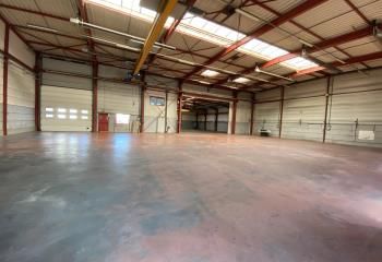 Location entrepôt Combs-la-Ville - Proximité N104 et RER D