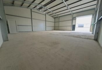 Location entrepôt Saint-Germain-Laval - Proximité A5