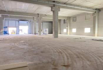 Location entrepôt Bondy - Proximité autoroute A3 et transports en commun