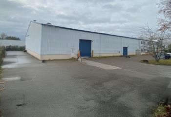 Entrepôt à vendre Chanteloup-les-Vignes - Proche D55 et Transilien