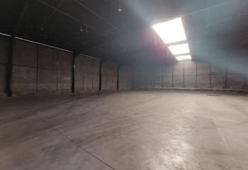 Location entrepôt Montreuil - Proche RER A et bus