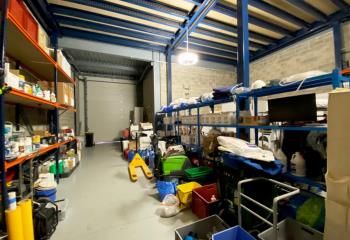 Vente entrepôt Feucherolles - Proche A13 et A14