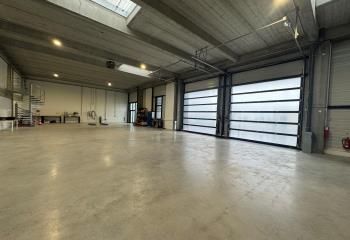 Local d'activité à louer Colombes - Proximité A86, tramway T1 et T2