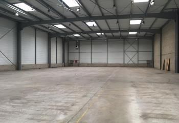 Location local d'activité Saint-Thibault-des-Vignes - Proche A104 et RER A