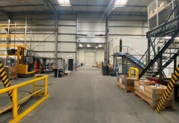 Location local d'activité Les Mureaux - Proche A13 et Transilien