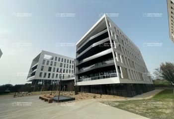 Bureaux à vendre Cesson-Sévigné - Métro Ligne B et services à proximité