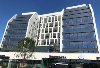 Location bureaux Vénissieux - Métro et Tramway