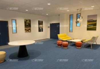 Location bureaux Eybens - Proche rocade et transports en commun