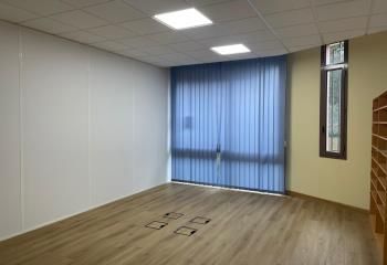 Location bureaux Saint-Étienne-du-Rouvray - Proche autoroutes et transports en commun