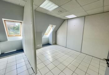 Location bureau Le Mesnil-Esnard - Proche bus et centre commercial