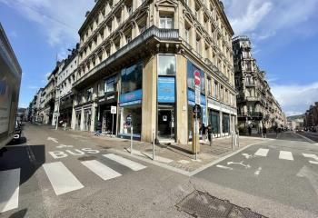 Local commercial à louer Rouen - Rue passante et transports en commun
