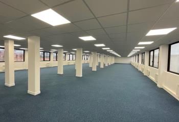 Location bureaux Rouen - Proche Centre commercial St Sever et transports