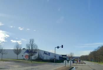 Local commercial à louer Cléon - Axe passant proche Rouen