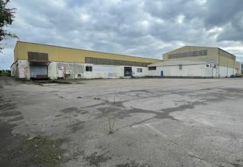 Location entrepôt Le Val-d'Hazey - Proximité A13