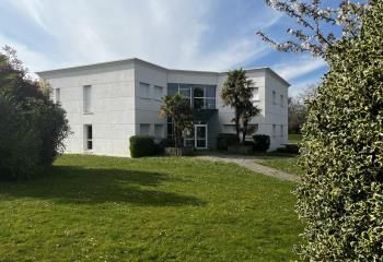 Location bureaux Franqueville-Saint-Pierre - Proche autoroute et gare de Rouen