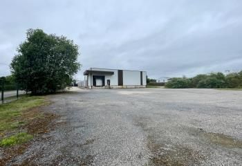 Local d'activité à louer Grand Bourgtheroulde - Proche A13