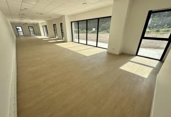 Bureaux à louer Saint-Étienne-du-Rouvray - Accès A13 et gare proche