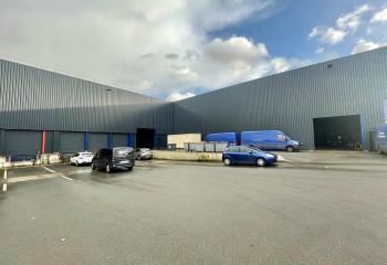 Location entrepôt traversant Le Grand-Quevilly - 5050 m²