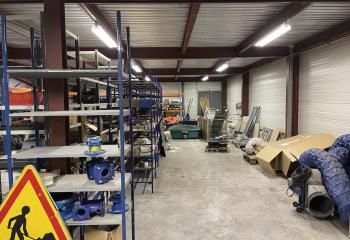 Local d'activité à louer Saint-Mard - Proximité Nationale 2