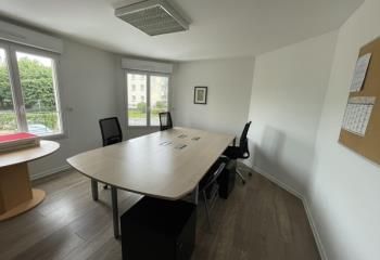 Location bureaux Compiègne - Proche Polyclinique Saint Côme, bus et gare