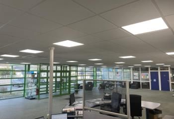 Vente local d'activité Fleurines - Proximité A1 et Senlis