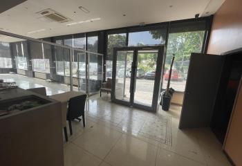 Local commercial à louer Beauvais - Proche aéroport et gare