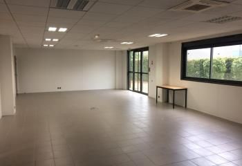 Location bureaux Beauvais - Proche aéroport et autoroutes