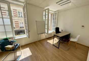 Vente bureau Compiègne - Hyper centre, gare et commerces à pied