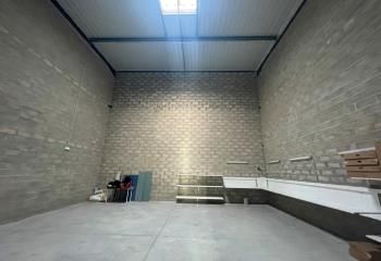 Local d'activité à louer Persan - Proche A16 et gare