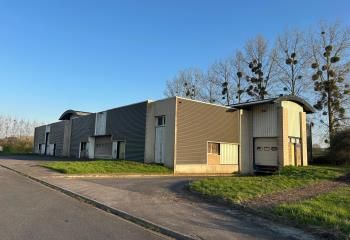 Bâtiment d'activités indépendant à vendre Charmes - Proximité A26