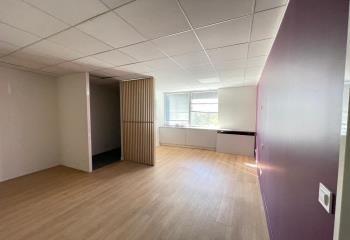 Location bureaux Bordeaux Ravezies - Proche tramway et autoroutes