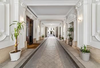 Location bureaux Paris 16 - Proche Place de l'Étoile et transports