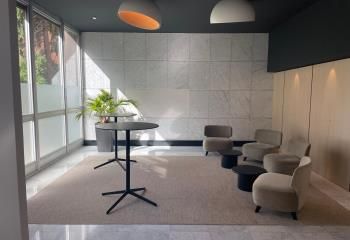 Location bureaux Paris 19 - Métro Corentin Cariou et RER E Rosa Parks