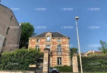 Location bureaux Nancy Gare, immeuble de caractère avec 11 places de parking
