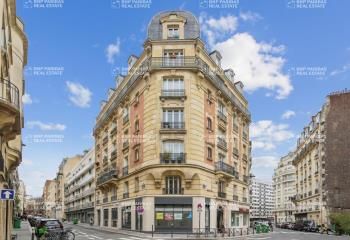 Location bureaux Paris 15 - Proche métro Convention